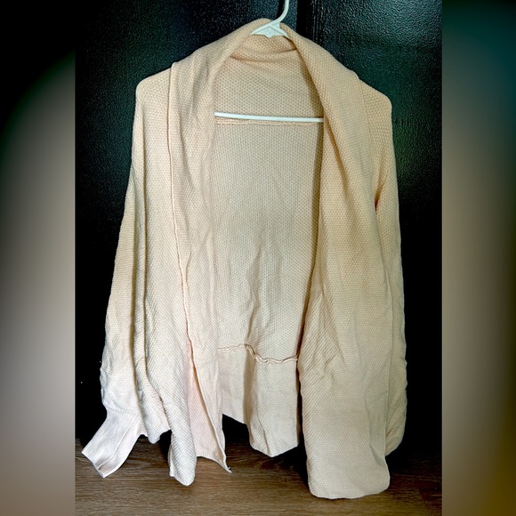 NWT Cupshe x Savannah Labrant Lantern Sleeve Cardigan - Picture 2 of 2